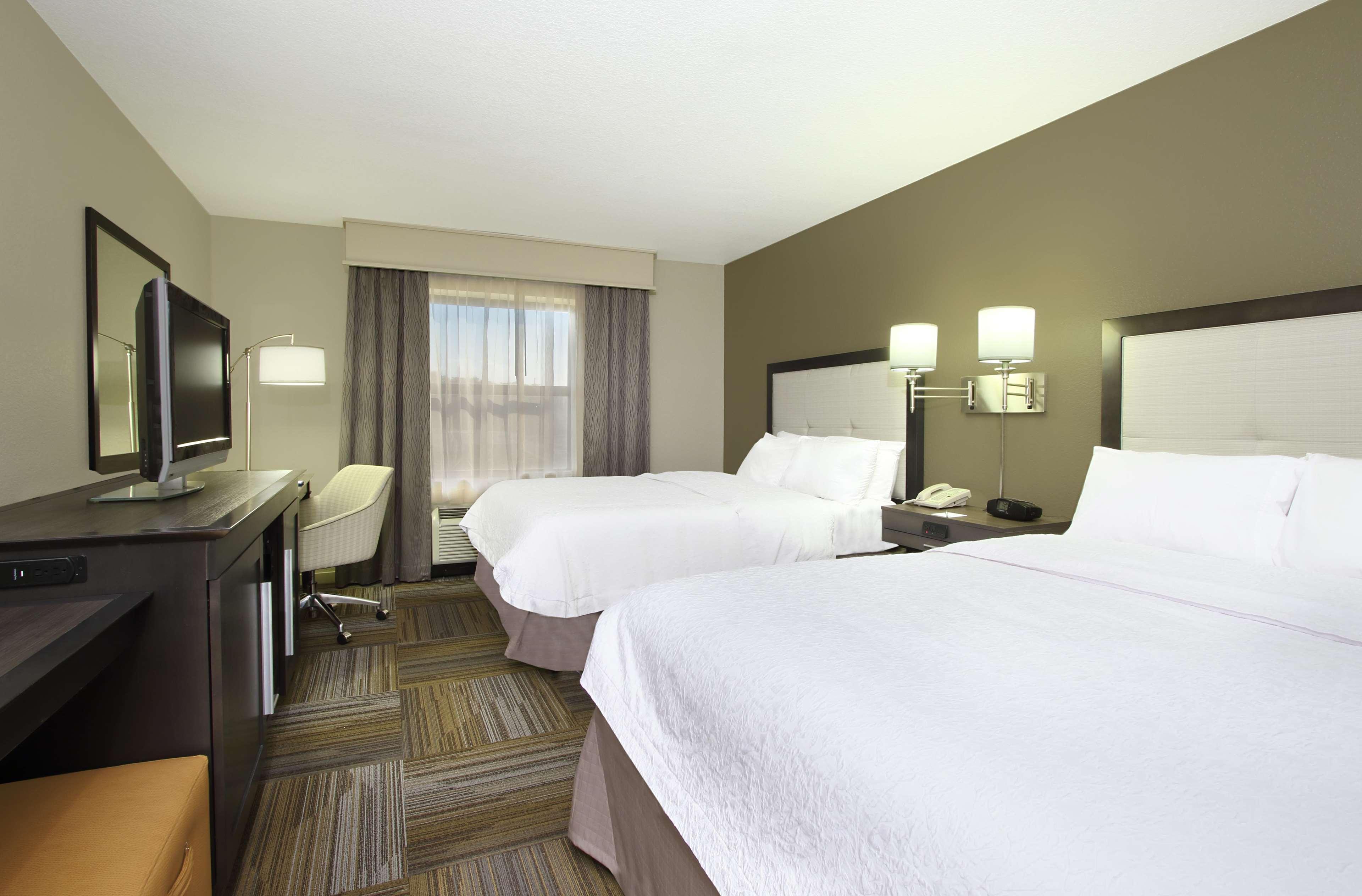 Hampton Inn & Suites-Florence Downtown Экстерьер фото