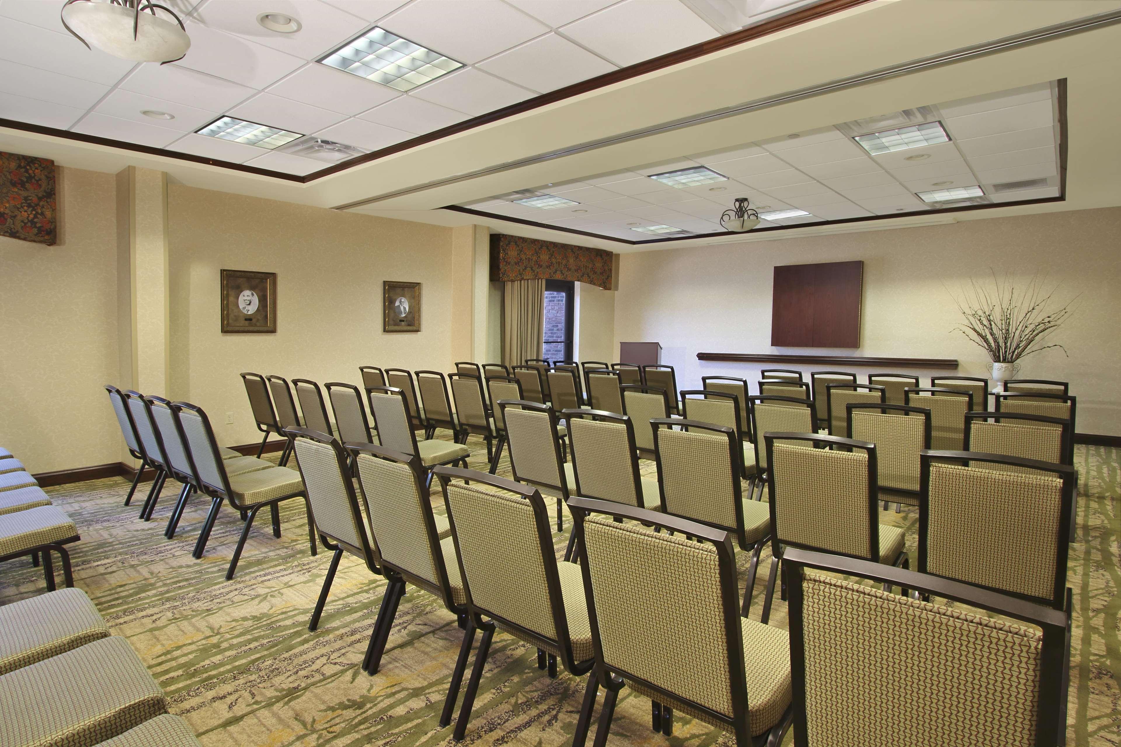 Hampton Inn & Suites-Florence Downtown Экстерьер фото